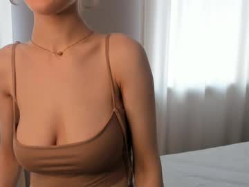 girl cam all day moirebaggs image #9626004