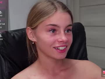 girl cam all day abby_laker image #8331786