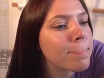 girl cam all day mycutekira image #8100450
