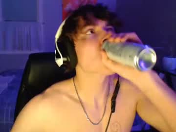 man cam all day iantease image #3845183