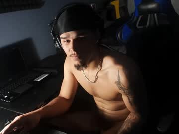 man cam all day kylewhitedgs image #4056245