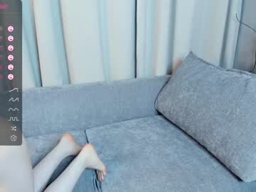 girl cam all day silvergloss image #5493842