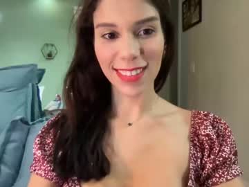 girl cam all day yourbonie image #4068241