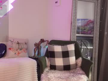 girl cam all day mysticxkitty image #8041873