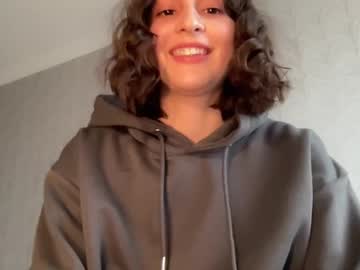 girl cam all day wonderland_stia image #9202174