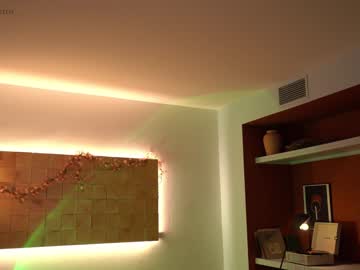 girl cam all day chillwithkira image #2959897