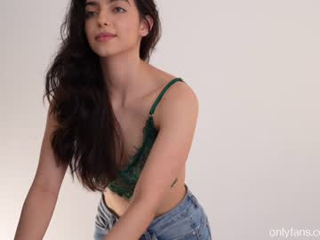 girl cam all day naughtysammx image #5106385