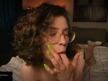 girl cam all day siamodo image #1680389