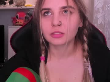 girl cam all day sweetmila1 image #3440269