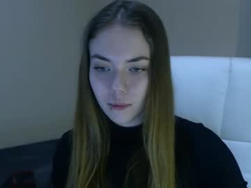 girl cam all day zoey_deuttch image #3701433