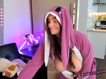 girl cam all day sweetteets24 image #5678452