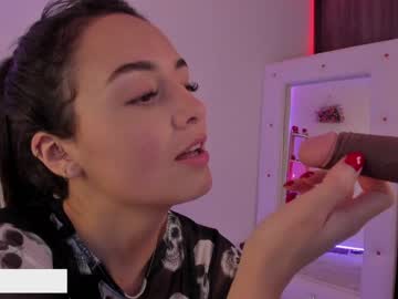girl cam all day annie_dreams image #1964290