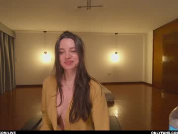 girl cam all day cinnabelle image #7979161