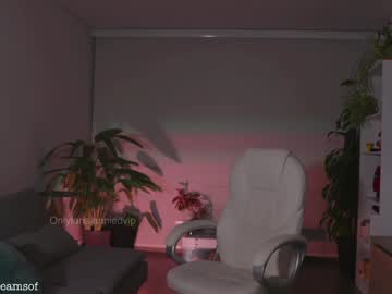 girl cam all day annie_dreams image #9205695
