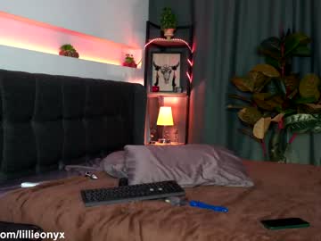 girl cam all day lillieonyx image #571927