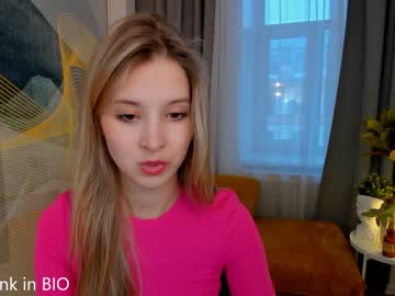 girl cam all day milablush image #3946543