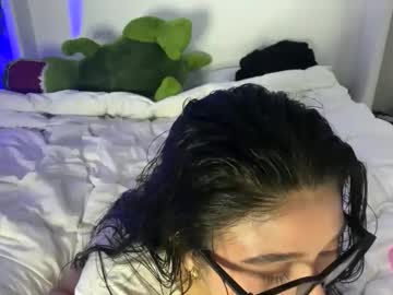 girl cam all day itsfrancesca image #8085857