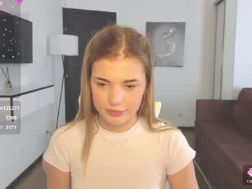 girl cam all day adri_dream image #9212499