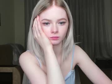 girl cam all day yuppiyulia image #246245