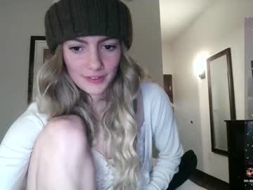 girl cam all day pixelatedprincess image #6280208