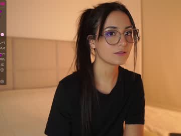 girl cam all day annie_dreams image #2266759