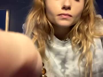girl cam all day princesshannnnn image #521129