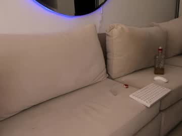 girl cam all day lonelly_lolly98 image #8217959