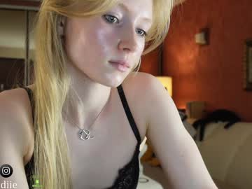 girl cam all day bestblondiiecb image #7119297
