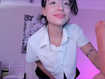 girl cam all day uhhottie image #5505443