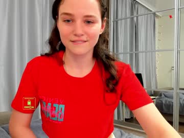 girl cam all day demurelixir image #1855199