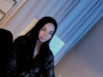 girl cam all day hollyextra image #8311105