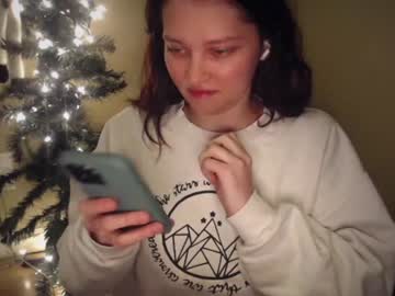 girl cam all day rowanswolves image #5958227