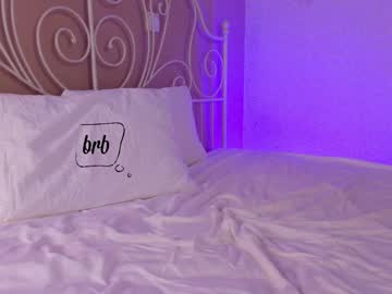 girl cam all day smiling_princess image #2584249