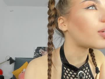 girl cam all day jenie_fire image #8069698