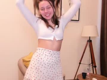 girl cam all day eleonora_linn image #1746071