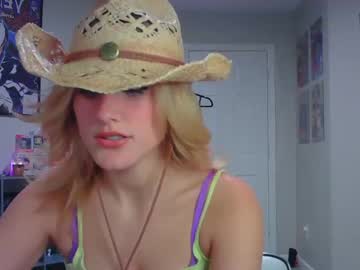 girl cam all day briadominick image #7493700
