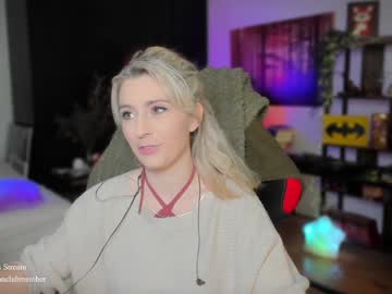 girl cam all day kimilee22 image #7824369