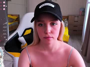 girl cam all day janice_sweet image #1713653