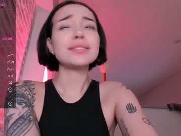 girl cam all day uhhottie image #6374037