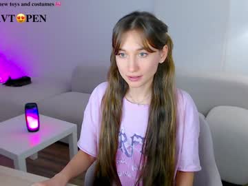 girl cam all day ambertan1 image #8410415