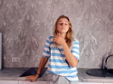girl cam all day gillianengelby image #7427993