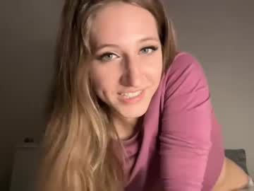 girl cam all day babyvanessaeve image #5956851