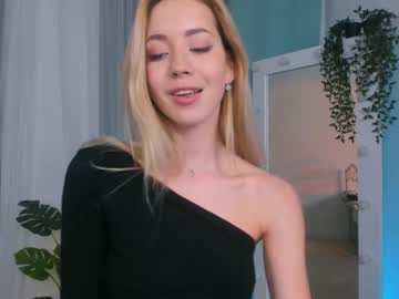 girl cam all day emmi_rosee image #1063920