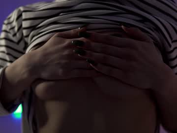 girl cam all day neferpita image #6778687