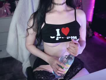 girl cam all day uindi image #8927856
