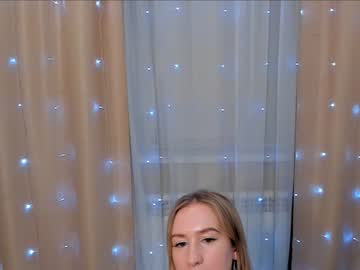 girl cam all day le_meurice image #3065928