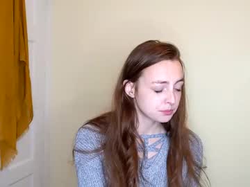 girl cam all day _heytheredelilah image #3002397