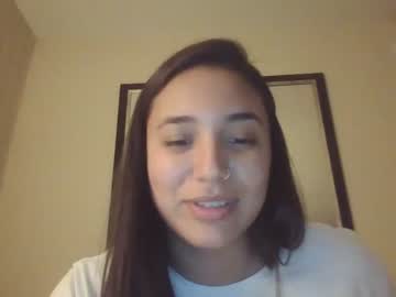 girl cam all day erickavee21 image #5353100