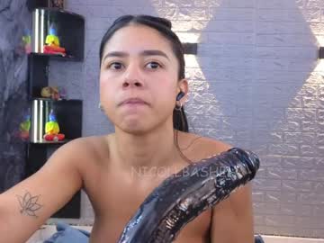 girl cam all day nicollbashel image #9414386