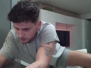 man cam all day roberto_twink1 image #9018774